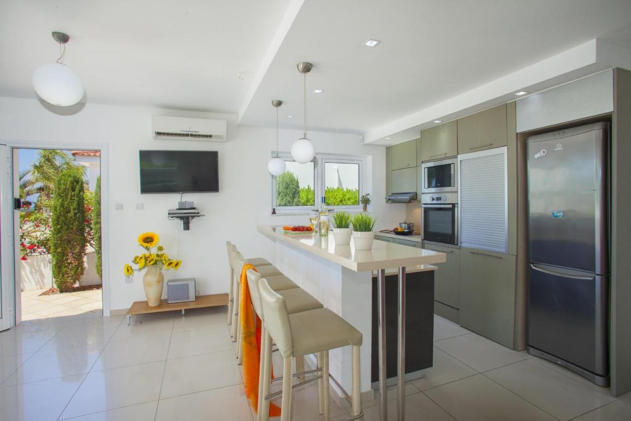 Ayia Thekla Seafront Villa Lavender Ajía Nápa Eksteriør bilde